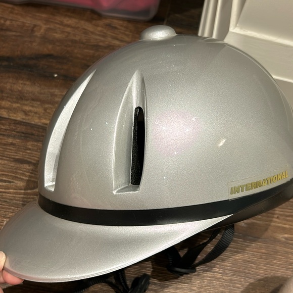 International Equine Horse Back Riding Hard Hat Helmet, Women Size Medium Silver - Picture 1 of 6
